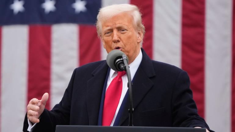 «Κρατάτε γερά, δεν θα είναι εύκολο» λέει ο Τραμπ στους Αμερικανούς - «Είναι μια οικονομική επανάσταση  και θα κερδίσουμε»