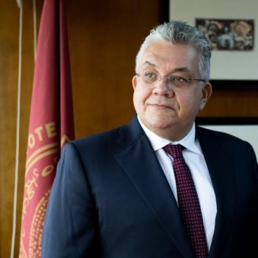 ΗΧΗΤΙΚΟ Status FM 107.7 Νίκος Παπαϊωάννου για Ωνάσεια Σχολεία: "Είναι κάτι το οποίο θα έπρεπε να έχει γίνει"