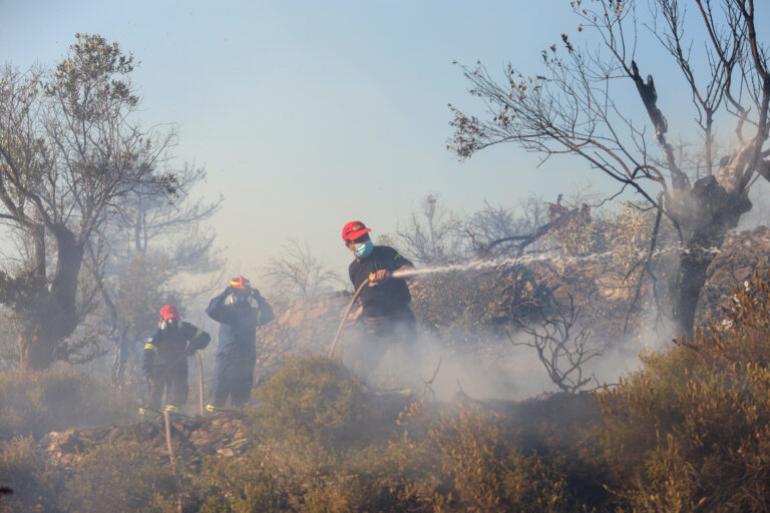 Σε ύφεση η μεγάλη φωτιά στα Ακούμια Ρεθύμνου – «112» σε 8 περιοχές να είναι σε ετοιμότητα