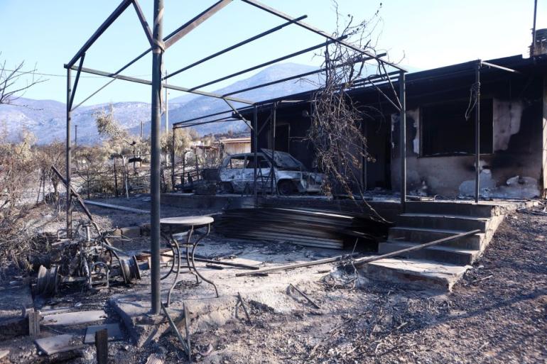 Άμεση κρατική αρωγή και στήριξη των πληγέντων - Το σχέδιο αποκατάστασης των περιοχών που επλήγησαν από τις πυρκαγιές