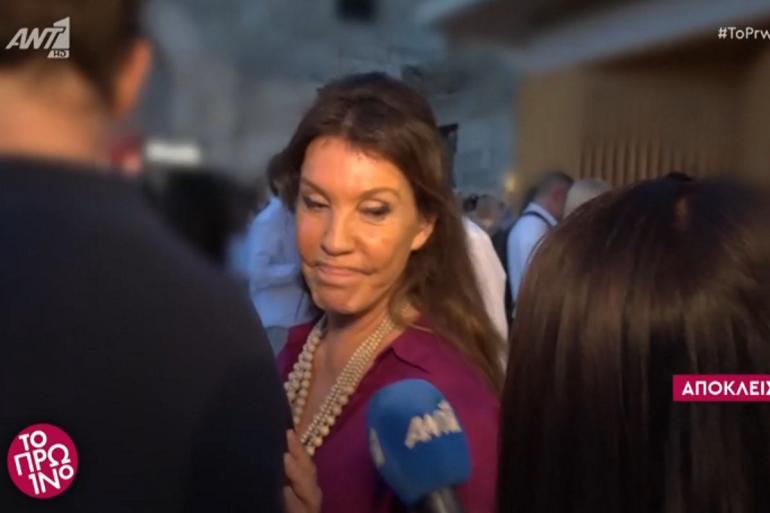 Η Βάνα Μπάρμπα εμφανίστηκε στο Ηρώδειο μετά το εγκεφαλικό - «Δεν μπορώ να μιλήσω» είπε στους ρεπόρτερ