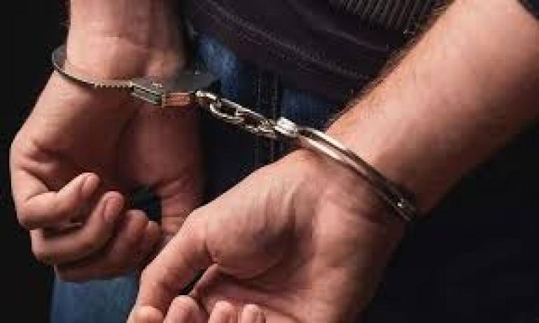 Θεσσαλονίκη: Χειροπέδες σε 63χρονο Βούλγαρο που αυνανιζόταν μπροστά σε περαστικούς στην Καλαμαριά