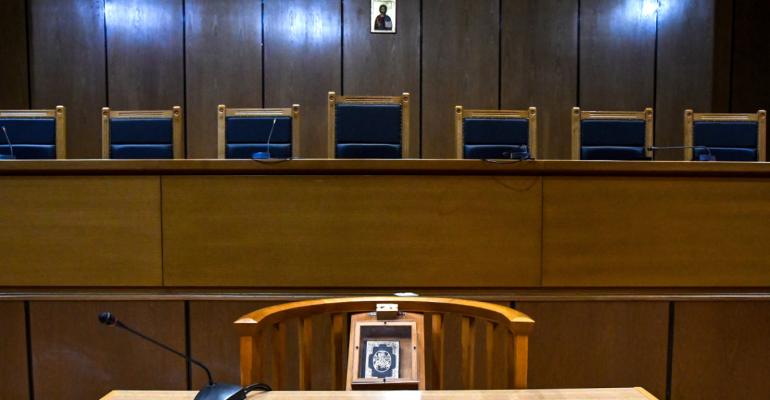 Πατέρας και γιος ξυλοκόπησαν 54χρονο στο Βόλο για ζημιά σε υδρορροή ύψους 150 ευρώ