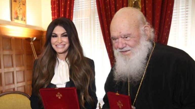 Με τον Αρχιεπίσκοπο Ιερώνυμο συναντήθηκε η Κίμπερλι Γκιλφόιλ: «Είναι θαυμάσιο που σας γνωρίζω» είπε η πρέσβης των ΗΠΑ