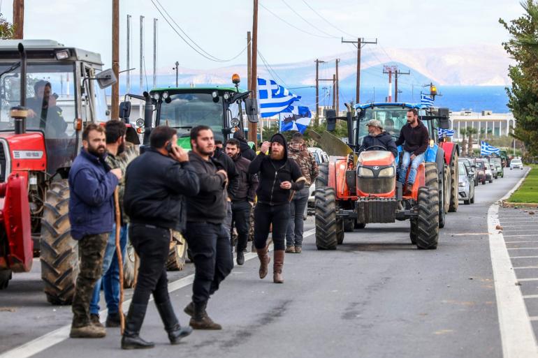 Απόβαση αγροτών με τα τρακτέρ τους σήμερα στο λιμάνι της Θεσσαλονίκης