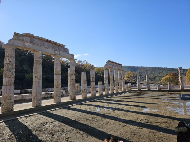 Live τα εγκαίνια του αναστηλωμένου ανακτόρου του Βασιλιά Φιλίππου του Β', του «Παρθενώνα της Μακεδονίας»