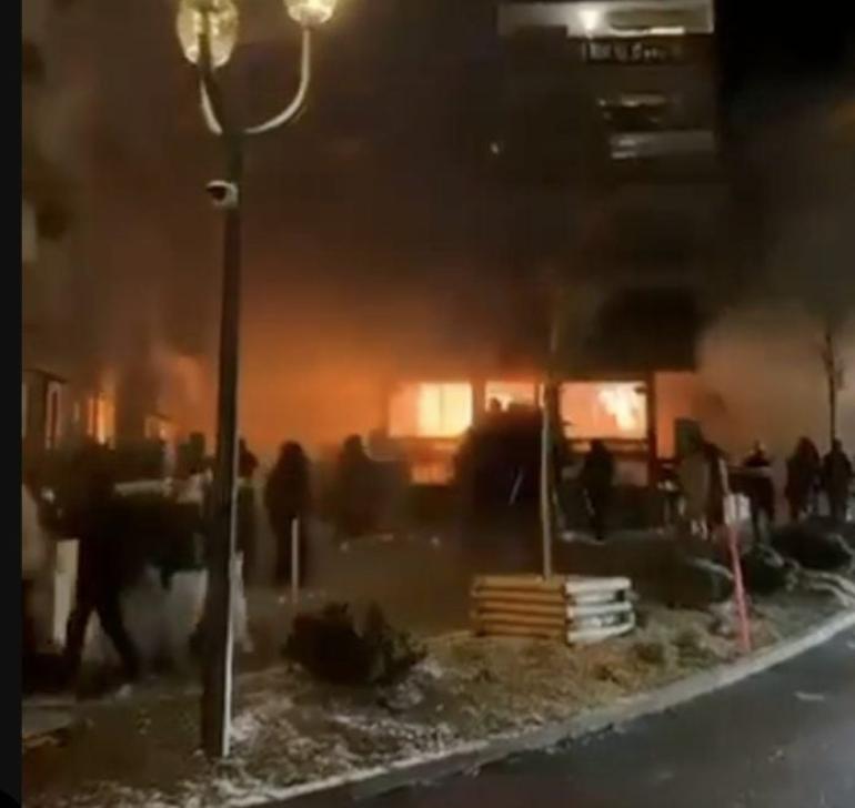 Έκρηξη σε μπαρ στο θέρετρο σκι Κραν Μοντανά στην Ελβετία: Τουλάχιστον 10 νεκροί, πολλοί τραυματίες
