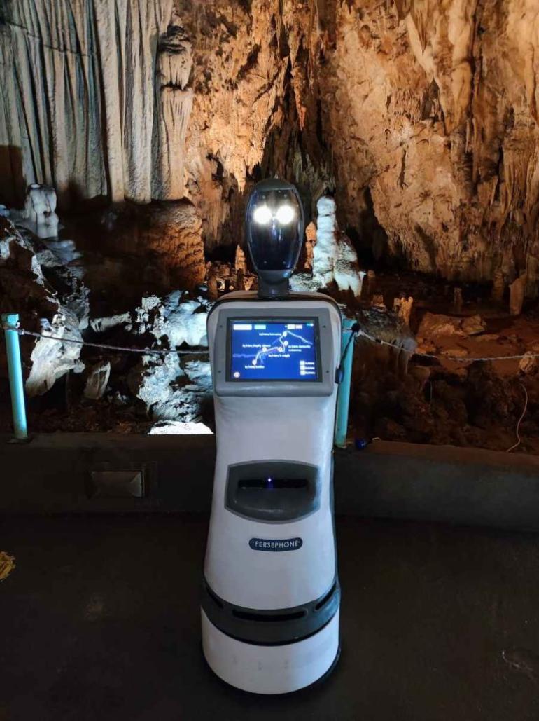 Σπήλαιο Αλιστράτης: Και στην Ποντιακή διάλεκτο η ξενάγηση από την “Περσεφόνη”