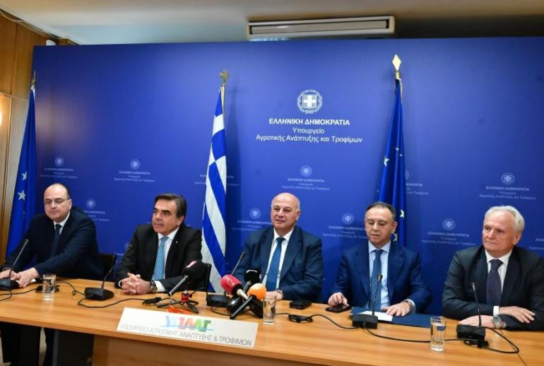 Σχοινάς: Τσιάρας - Κελλάς χειρίστηκαν την «τέλεια καταιγίδα» αποτελεσματικά και με εντιμότητα