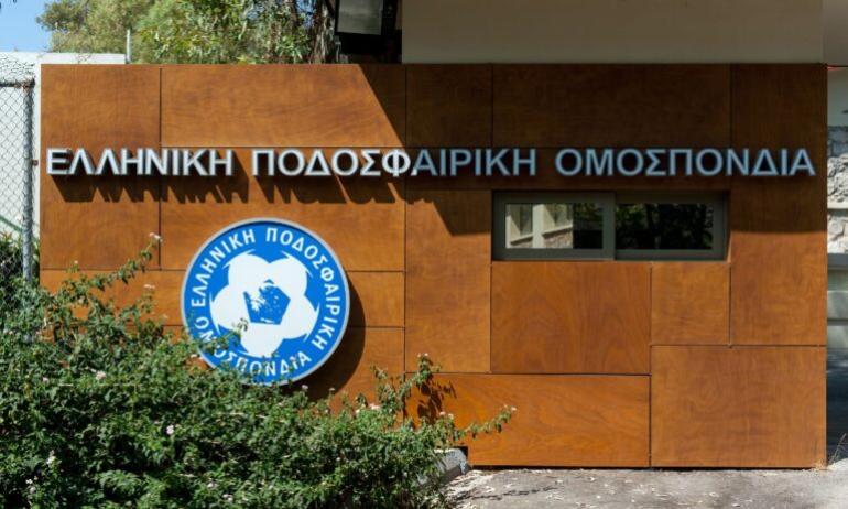 H απάντηση της ΕΠΟ για τον βοηθό του Πογιέτ: «Αρνείται να λάβει ελληνικό ΑΦΜ»